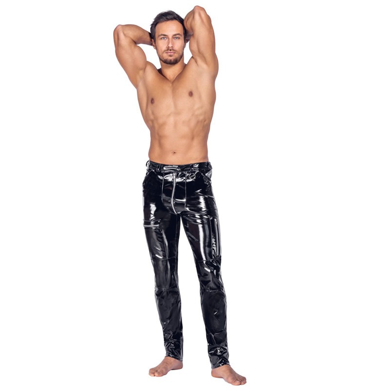 Eng geschnittene Hose aus Lack